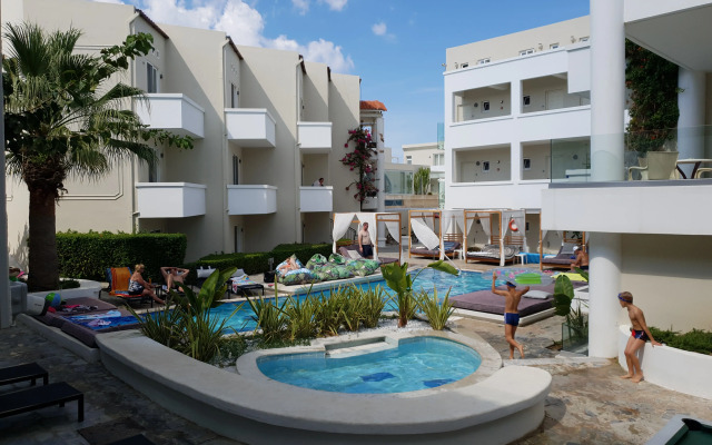 Dimitrios Village Beach Resort