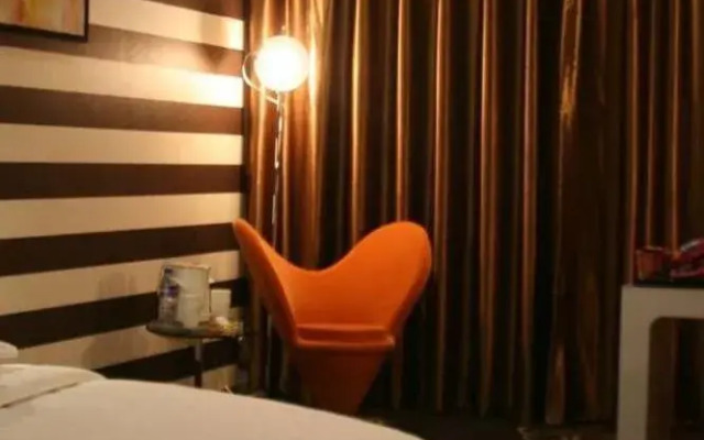 Victoria Hotel