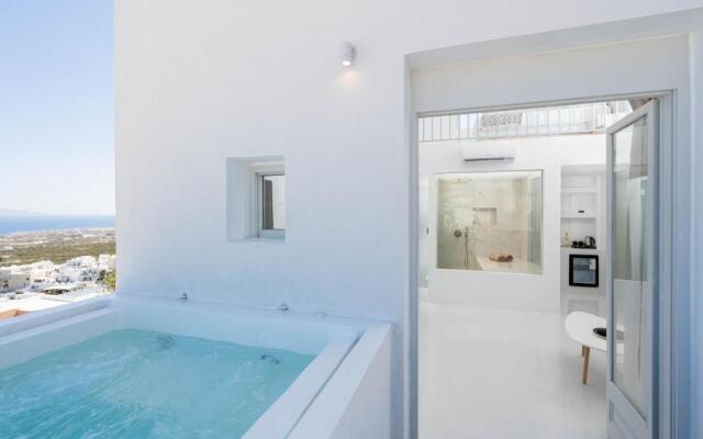 Cycladic Suites & Spa