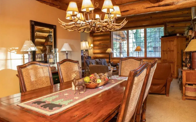 13 Bear Tree Court Condo