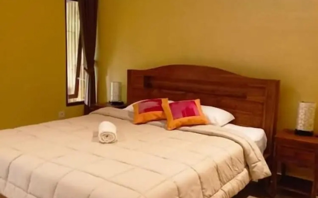 Bali Asli Guest House by EPS