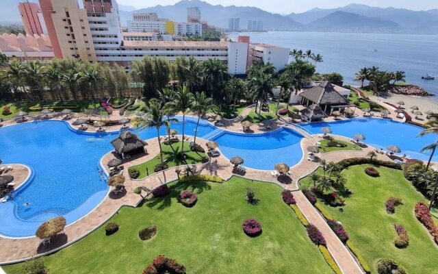 Condo Shagui By Trvl2Hm