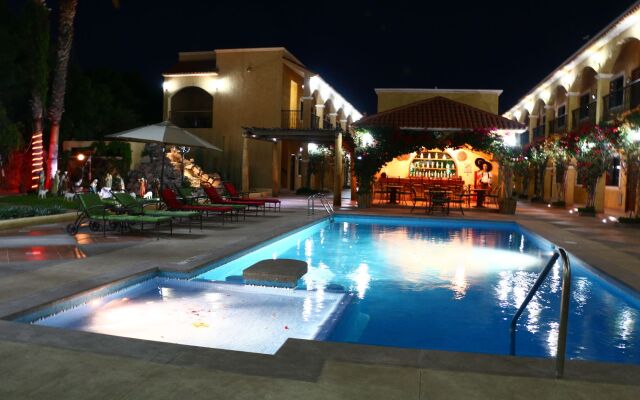 Hacienda Suites Loreto