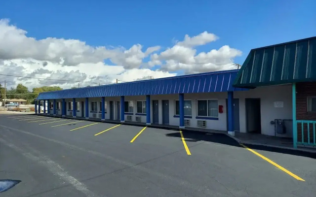 Vernal Inn