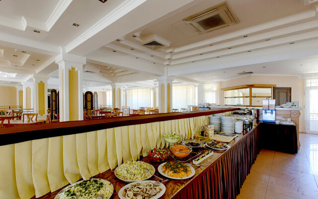 Delfin Hotel