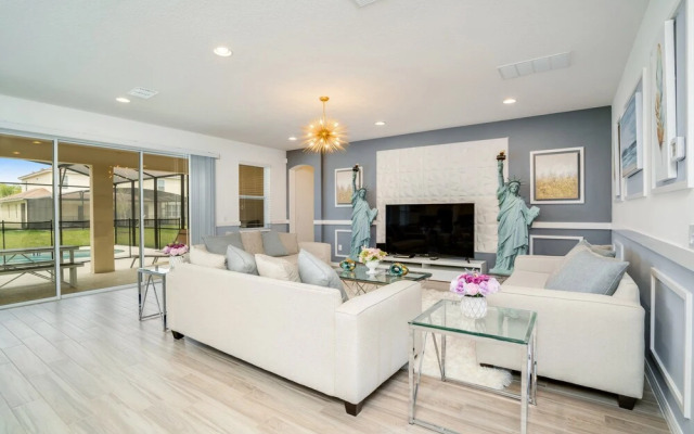 6121bod 11 Bedroom 9 Bathrrom