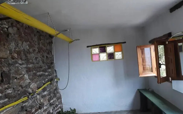 Refugio Arrabales de la Alpujarra - Hostel