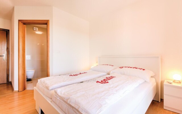 Awesome Home in Volme With Wifi and 4 Bedrooms