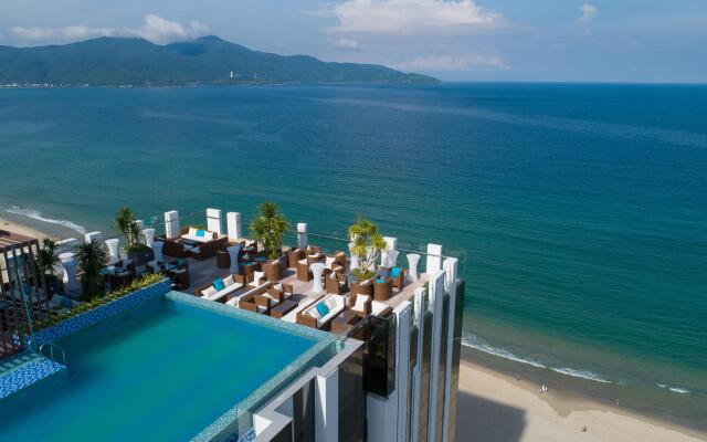 HAIAN Beach Hotel & Spa