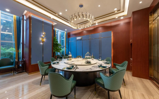 Honder International Hotel