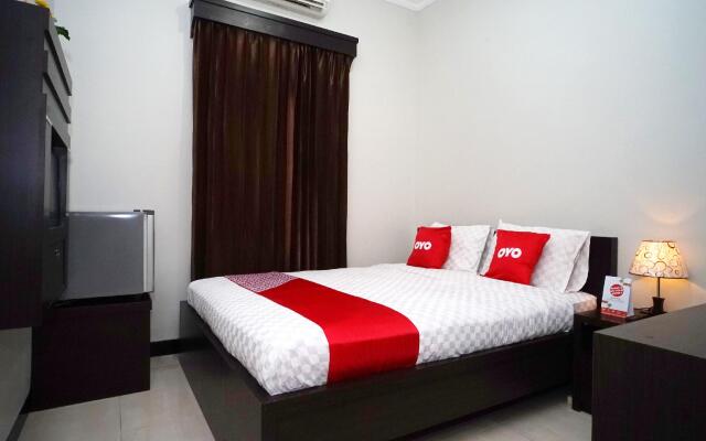 OYO 2038 Jasmine Guest House Balikpapan