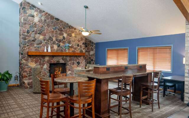 AmericInn by Wyndham Eau Claire