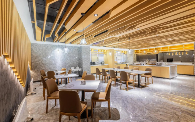 Atour Hotel Taibai Road Jining