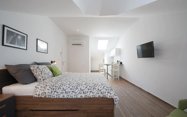 Apartment Horizon