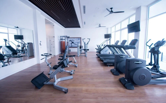 Real View Towers E906 by Casago