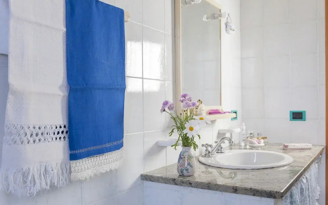 Smile Apartment with views by Wonderful Italy