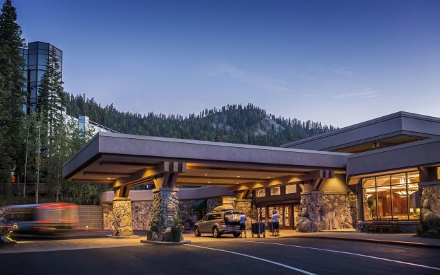 Everline Resort & Spa Lake Tahoe