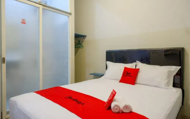 RedDoorz near Tamansari Shopping Center Salatiga