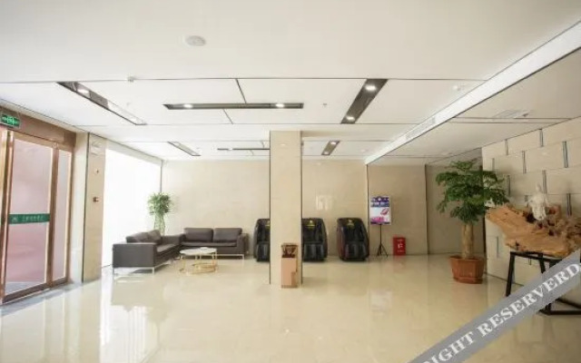 Millennium Park Hyatt Hotel (Nanyang Renmin Road)