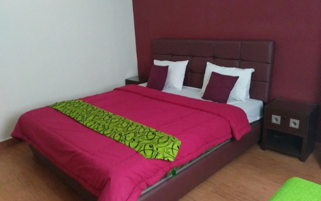 Charaka Hotel