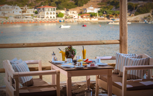 Lygaria Beach Hotel