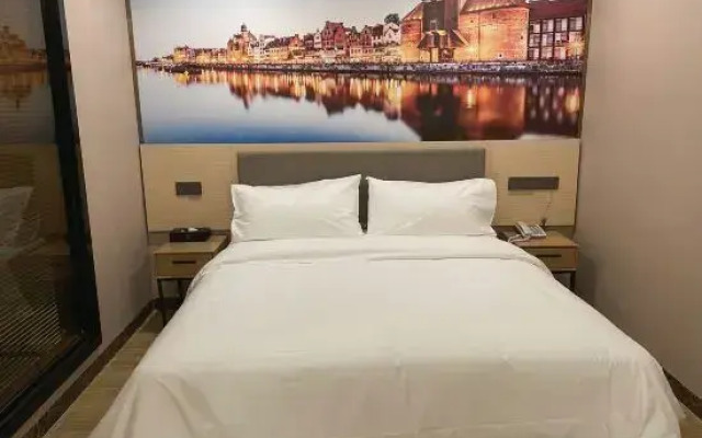 Maotai Hotel (Fenggang You Ganpu Branch)