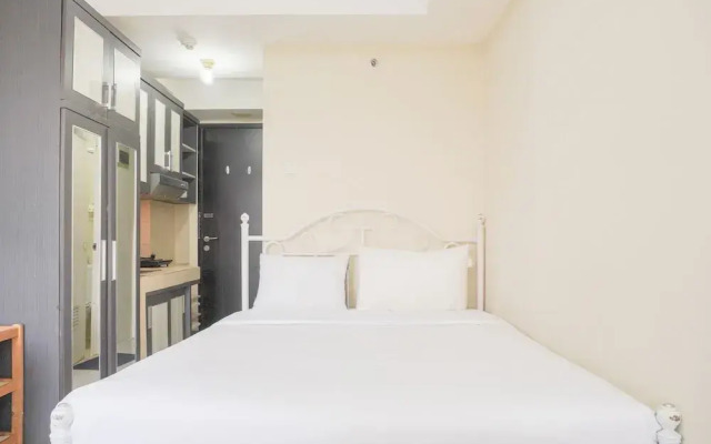 Homey And Simply Look Studio Belmont Residence Puri Apartment