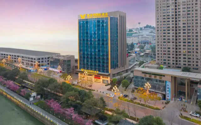 Vienna International Hotel Kunming Anning Donghu Branch