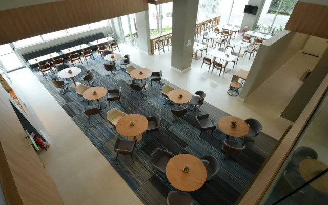 Holiday Inn Express Asuncion Aviadores by IHG