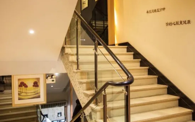 Laisu Hotel (Chongqing Auditorium) – Hotel Rooms – Chongqing