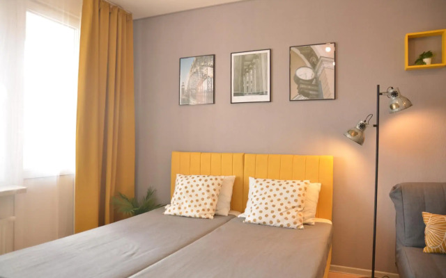 Апартаменты ЗимаЛето на проспекте Энергетиков 9к3