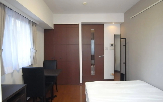 Palace Studio Shinjuku Tochomae – Guest Rooms – Tokyo