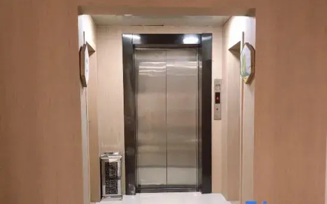 Yisu Qingju (Yuyao Shunbei Store)