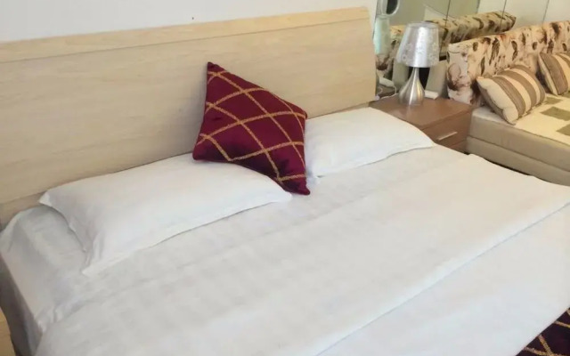 Wanda Gold Dragon Holiday Apartment