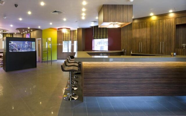 Eden Plaza Kensington Hotel