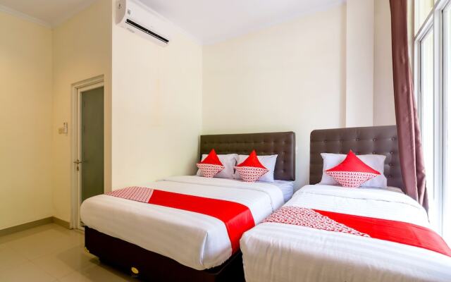 Travel-Inn by OYO Rooms