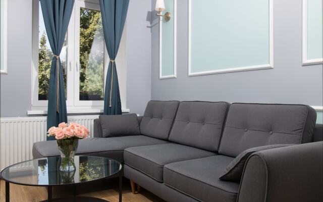 Karmelicka Elegant Apartment by Renters