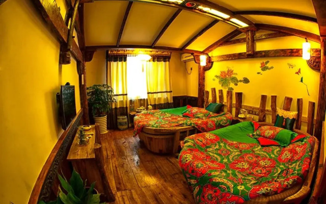 Dielianhua Red Bean Inn Zhangjiajie