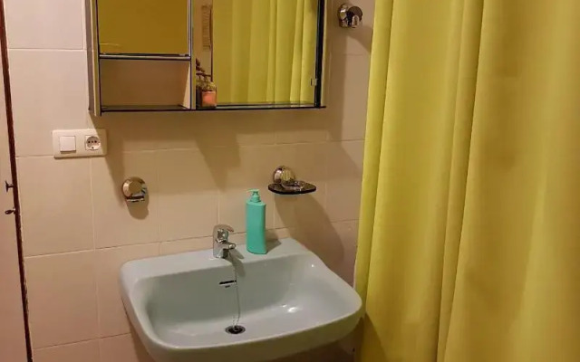 Hostal Ramón y Cajal