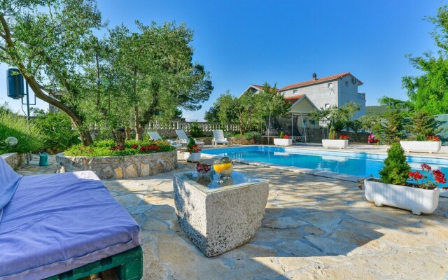 Luxurious Holiday Home in Bibinje with sauna