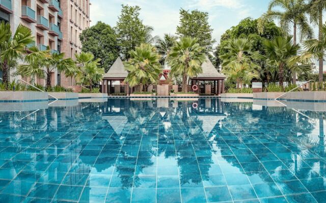 Resorts World Sentosa Festive Hotel