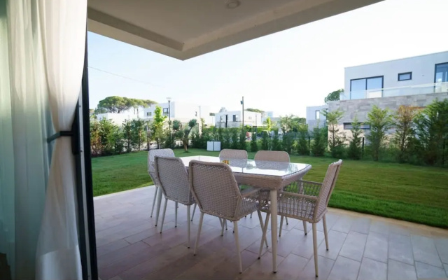 Sanpietro Vacation Villa 004