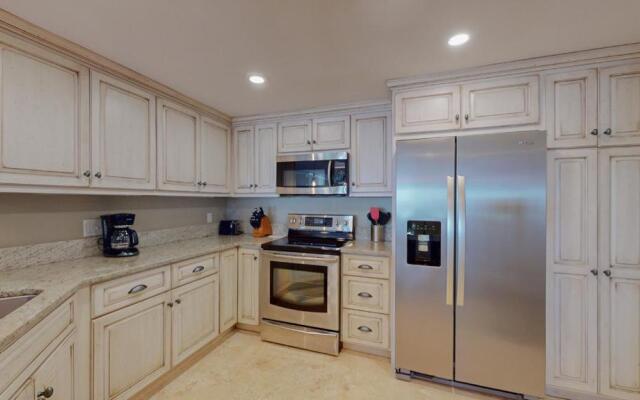 5205 Hampton Place South