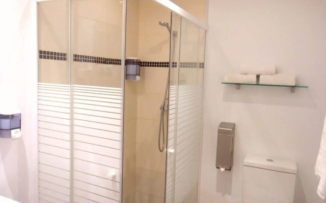 Hostal Live Natura Barcelona