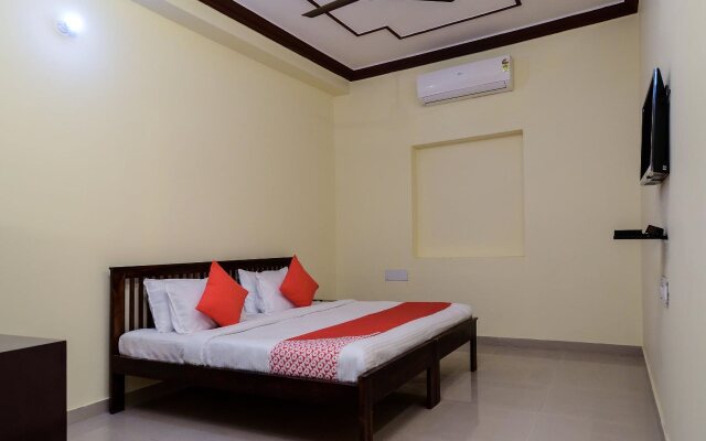 Moti Mahal Lawn By Oyo Rooms