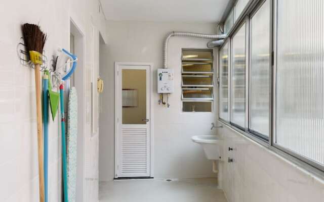 All in Rio- Praia e Charme no Leme