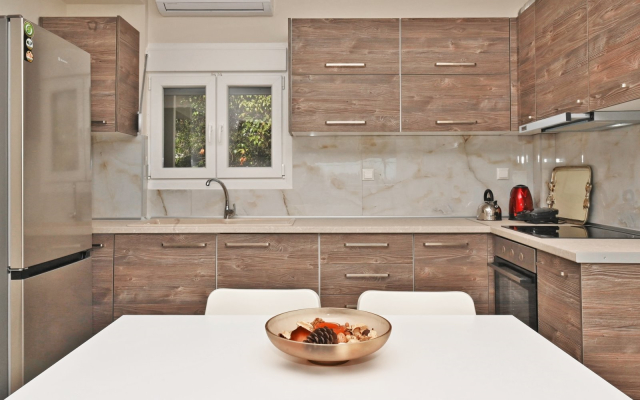 Sabbia Seafront Apartment 3 by TravelPro Servi...