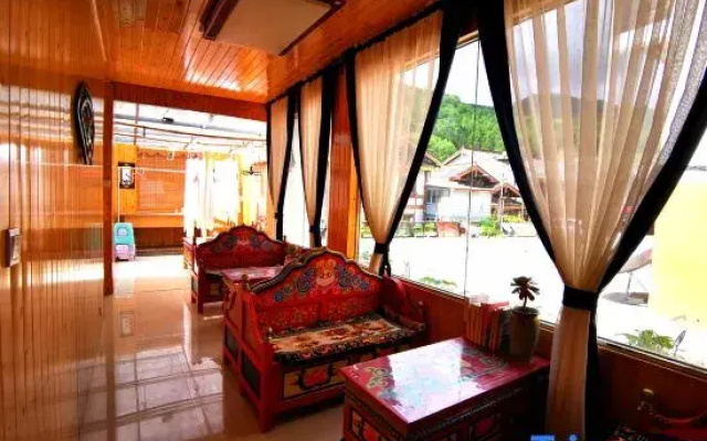 Shenmulei Prince Hotel