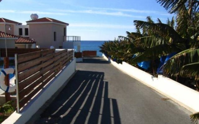 Five Waves Holiday Villas