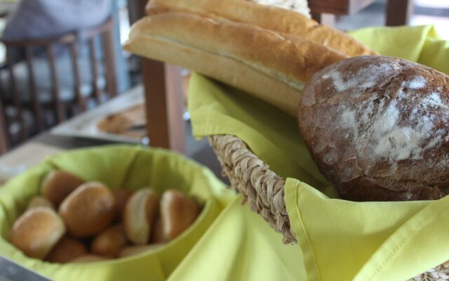 Cassia Cottage Resort and Spa